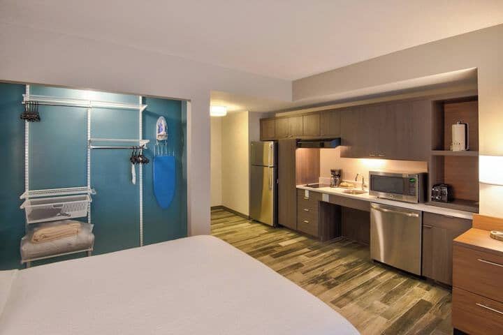 Room 9 of 45